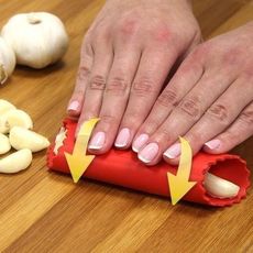 Émincer, découpé et Hacher l'Ail + Éplucheur Ail  Garlic Master au meilleur prix au Maroc