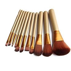 Kit De 12 Pinceaux de qualite + 1 Silisponge Nouvelle Eponge de Maquillage + 1 Brosse O! Cercle pour fond de teint au meilleur prix au Maroc