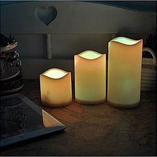 3 bougies LED Multicouleurs - Couleurs Changeantes avec Telecom-mande au meilleur prix au Maroc