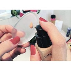 Kit De 12 Pinceaux de qualite + 1 Silisponge Nouvelle Eponge de Maquillage + 1 Brosse O! Cercle pour fond de teint au meilleur prix au Maroc