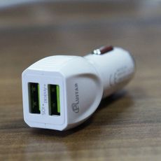 Chargeur De Voiture Rapide 5V/2.4A  Pour Samsung au meilleur prix au Maroc