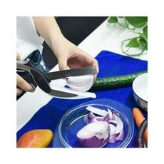 Ciseaux et Couteau 2 en 1 Planche à Découper Multifonctions au meilleur prix au Maroc