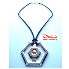 Collier Avec Pendentif Argenté + DORE - 6 Pierres au meilleur prix au Maroc