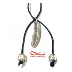 Collier Cuir Noir Réglable Avec Pendentif Plume - Unisex au meilleur prix au Maroc