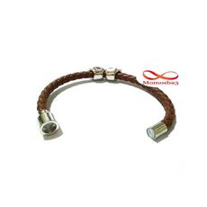 Bracelet Cuir MARRON Avec Pendentif 2 Tête De Mort Fermoir Magnétique (Argenté) au meilleur prix au Maroc