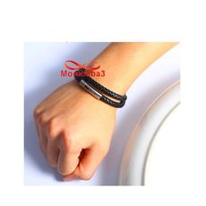 Bracelet Cuir Noir Torsadé Avec Fermoir En Acier Inoxydable Argenté au meilleur prix au Maroc