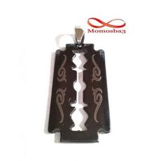 Chaine En Acier Inoxydable Avec Pendentif Rasoir Noir au meilleur prix au Maroc