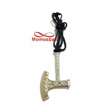 Collier Fil Noir Réglable Avec Pendentif COUPERET Argenté - Unisex au meilleur prix au Maroc