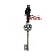 Collier Fil Noir Réglable Avec Pendentif Clé BRONZE Argenté - Unisex au meilleur prix au Maroc