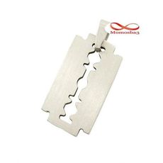 Pendentif Rasoir (Taille moyenne) Avec Chaine - Acier Inoxydable au meilleur prix au Maroc