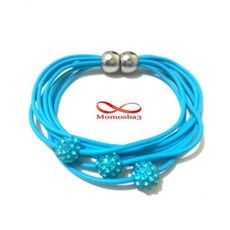 Bracelet Shamballa en silicone avec 3 perles fermoir magnette au meilleur prix au Maroc