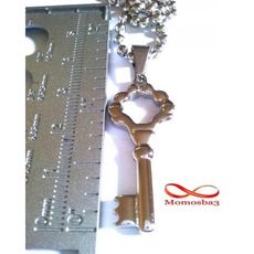 Chaine Avec Pendentif Clé En Acier Inoxydable - Unisex au meilleur prix au Maroc