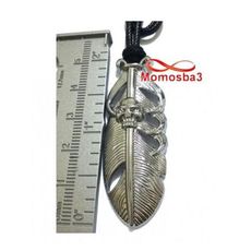 Collier Fil Noir Réglable Avec Pendentif Plume Tete De Mort Argenté - Unisex au meilleur prix au Maroc