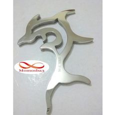 Chaine Avec Pendentif Dauphin Argenté En Acier Inoxydable au meilleur prix au Maroc