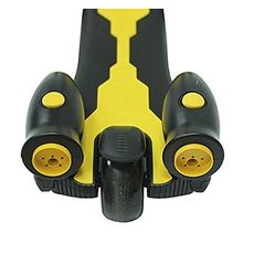 Magic Scooter Jaune - Trottinette pour enfant - Effets sonores et vapeurs d'eau en couleurs au meilleur prix au Maroc