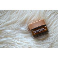 L’Oréal Sucres de Soin Gommage Eclat 3 sucres fins + huile de pépins de raisin 50 ml au meilleur prix au Maroc