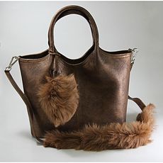 MJ Alaska -Sac cuir -trousse gratuite cuir véritable - artisanal -fait à la main - fourrure mouton au meilleur prix au Maroc