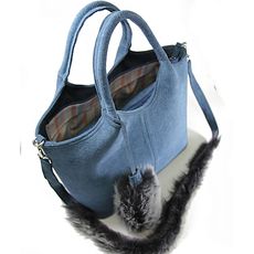 MJ Alaska -Sac cuir -trousse gratuite cuir véritable - artisanal -fait à la main - fourrure mouton au meilleur prix au Maroc