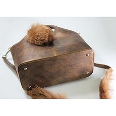 MJ Alaska -Sac cuir -trousse gratuite cuir véritable - artisanal -fait à la main - fourrure mouton au meilleur prix au Maroc