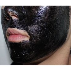 Masque Noir carbone pour éliminer l'acné et les points noirs au meilleur prix au Maroc