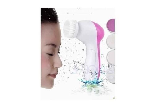 Brosse de nettoyage pour visage 5 en 1 au meilleur prix au Maroc