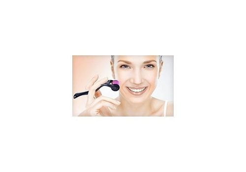 Pack Brosse de nettoyage pour visage 5 en 1 + Derma roller Contre les cicatrices d’acné au meilleur prix au Maroc