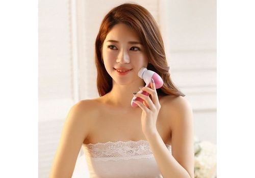Brosse de nettoyage pour visage 5 en 1 -soins de la peau et massage au meilleur prix au Maroc