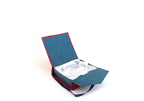 Rêve diamant Bracelet Dafni 100% Acier Noir-Doré + Boite cadeau au meilleur prix au Maroc