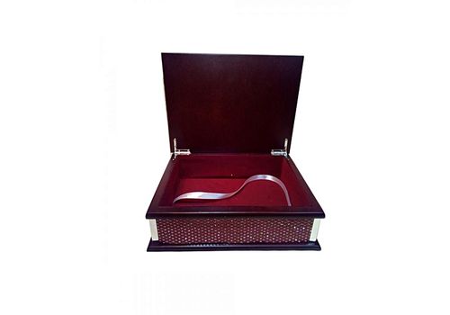 MZ.Lux Couverture pour coran en Bois rouge et Metal au meilleur prix au Maroc