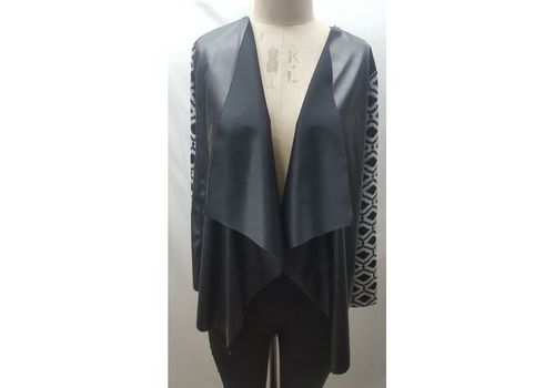 VESTE-NOIR COURTE au meilleur prix au Maroc