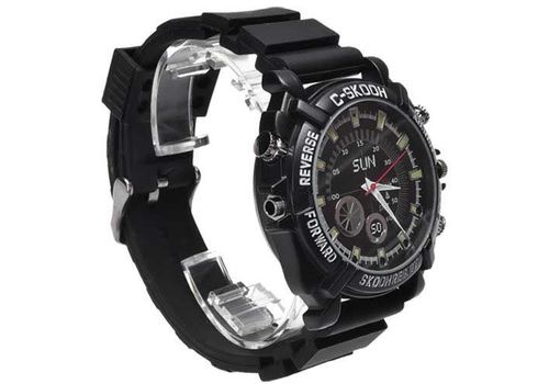 Sun Montre caméra espion 8Go Vision De Nuit possibilité de filmer dans la nuit grâce a l'infra rouge filmer des vidéos avec sons capture des photos style sportif au meilleur prix au Maroc