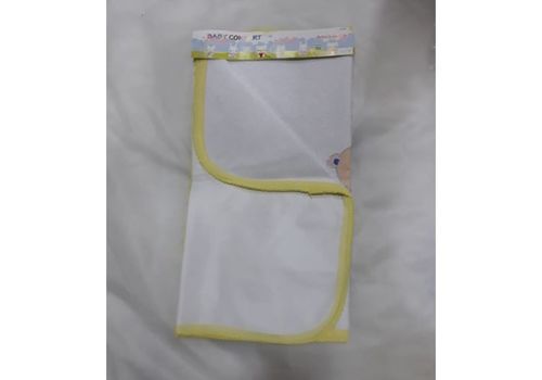 Tapis à Langer BABY CONFORT RefinedSoft Breathable Waterproof - Jaune au meilleur prix au Maroc