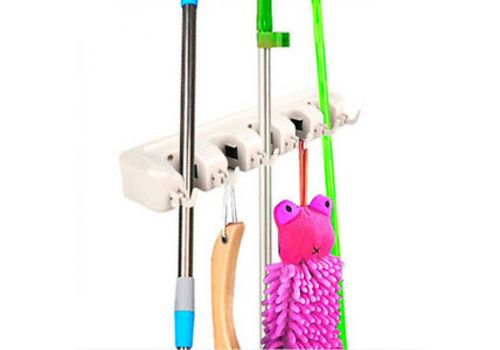 Porte Balai Mural a 5 Compartiments + 5 Crochets Rabattables au meilleur prix au Maroc