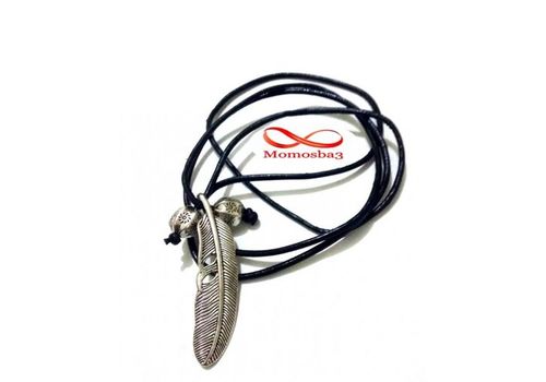 Collier Cuir Noir Réglable Avec Pendentif Plume - Unisex au meilleur prix au Maroc