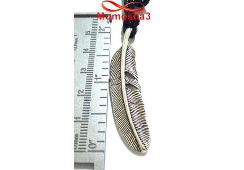 Collier Cuir Noir Réglable Avec Pendentif Plume - Unisex au meilleur prix au Maroc