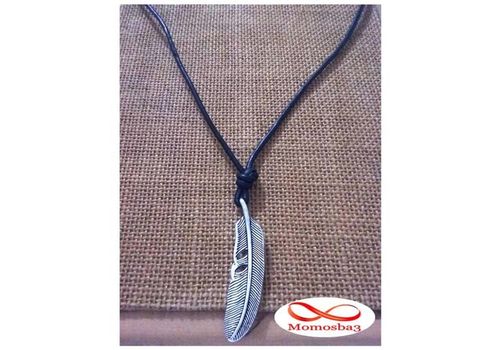 Collier Cuir Noir Réglable Avec Pendentif Plume - Unisex au meilleur prix au Maroc