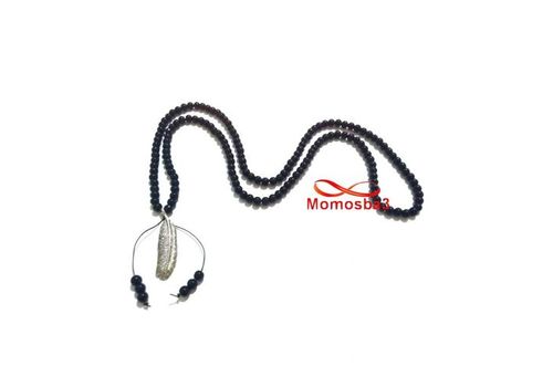 Collier Agate Verre Noir Avec Pendentif Plume a La Mode - Unisex au meilleur prix au Maroc