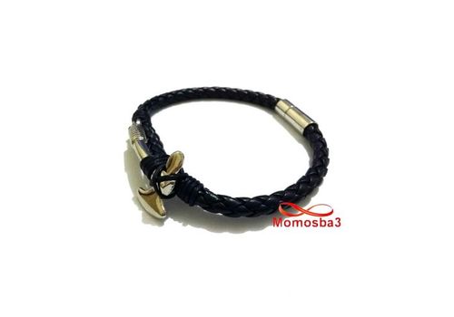 Bracelet Cuir Avec Pendentif Cleaver Argenté Et Fermoir En Acier Inoxydable au meilleur prix au Maroc