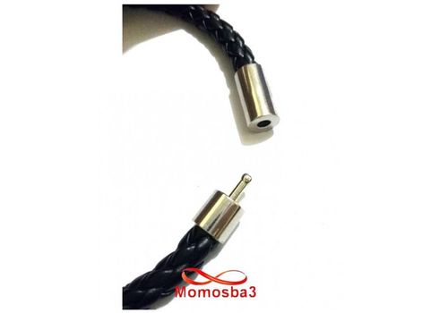 Bracelet Cuir Avec Pendentif Cleaver DORE Et Fermoir En Acier Inoxydable - Réglable au meilleur prix au Maroc