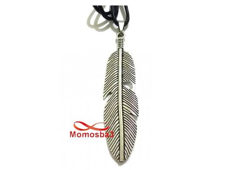 Collier Fil Noir Réglable Avec Pendentif Plume - Unisex au meilleur prix au Maroc
