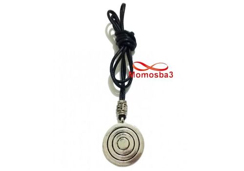 Collier Fil Noir Réglable Avec Pendentif Argenté - Unisex au meilleur prix au Maroc