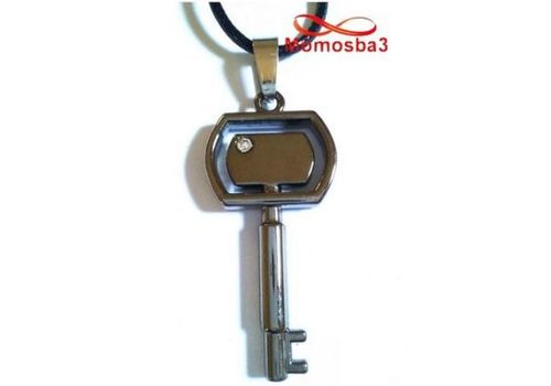 Collier Fil Noir Et Pendentif Clé En Acier Inoxydable - Unisex au meilleur prix au Maroc