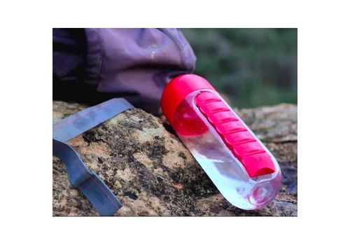 Organiseur Pilules et Vitamines avec Bouteille ROSE  600ml pour 7 jours de la semaine. au meilleur prix au Maroc