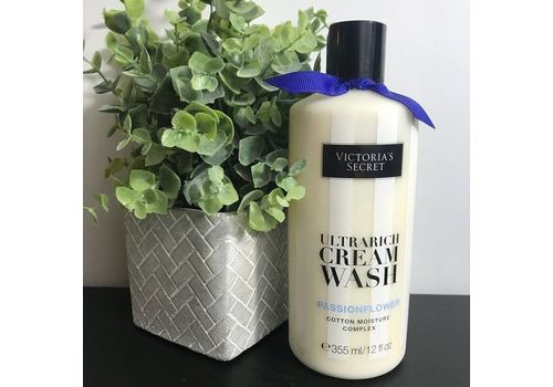 New Victoria’s Secret Passion Flower Cream Wash au meilleur prix au Maroc