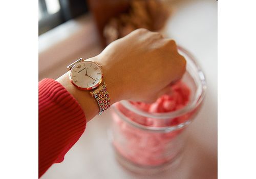 Montre ARMANI AR1683 pour Femmes au meilleur prix au Maroc