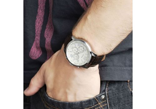 Montre GUESS W0380G2 pour Hommes au meilleur prix au Maroc