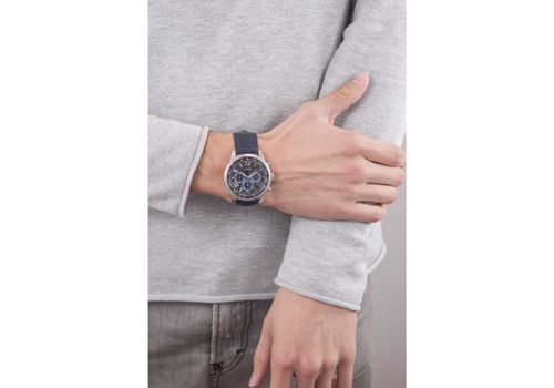 Montre GUESS W0380G3 pour Hommes au meilleur prix au Maroc